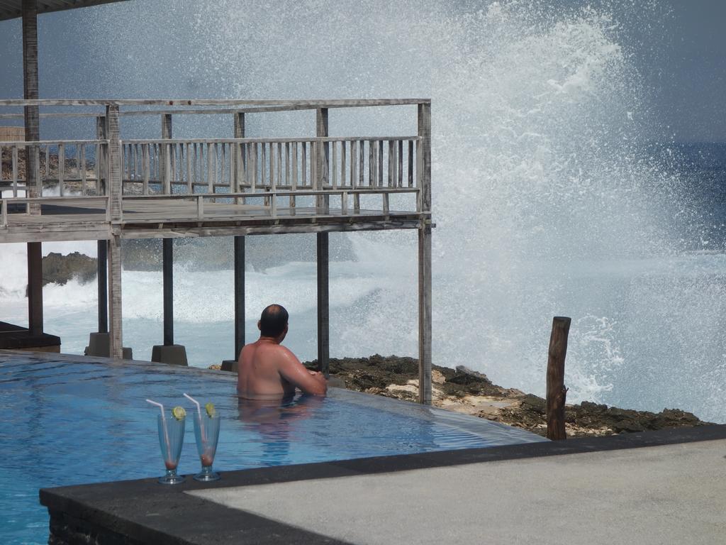 Cliff Park Lembongan Hotel Exterior photo